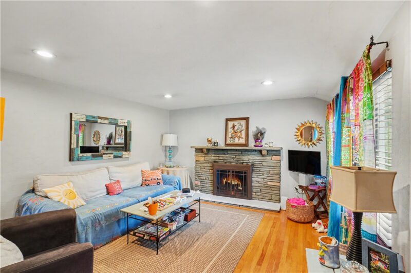 1242 Arrowood Dr — photo 7