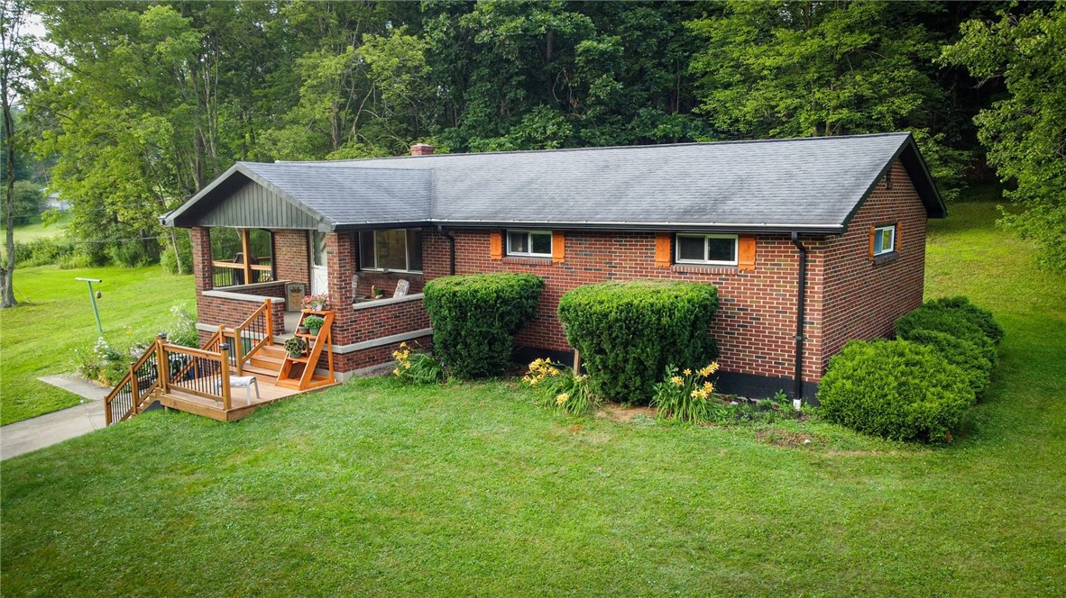 119 Eberhart Ln — photo 1