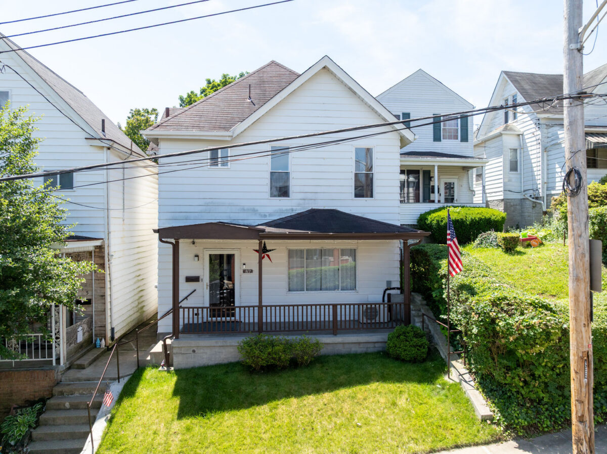 917 Tyndall STREET — photo 1