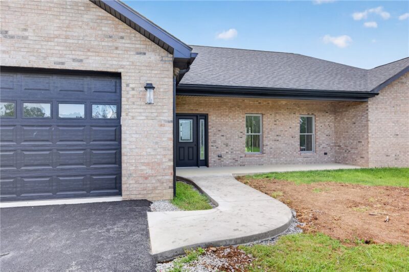 237 Willow Way — photo 3