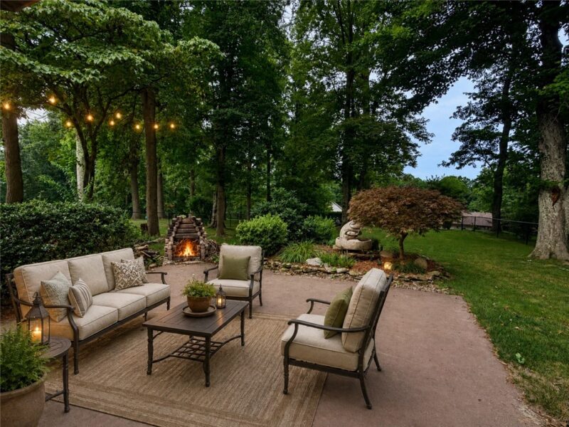 135 Regency Dr — photo 8