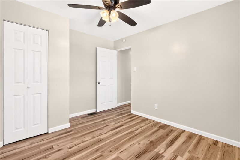 4448 Valley View St — photo 6