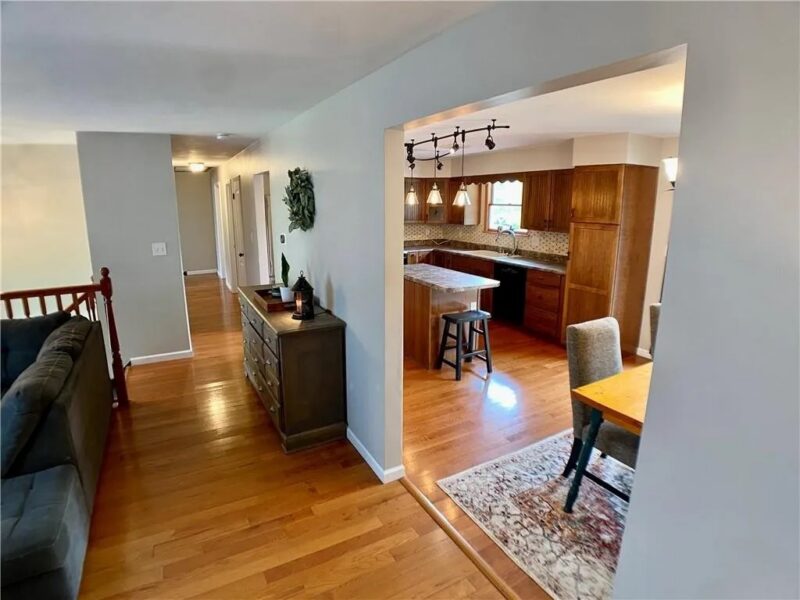 174 Hague Ln — photo 3