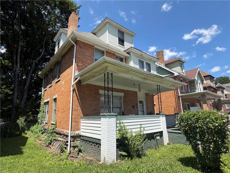 111 Orchard Street — photo 2