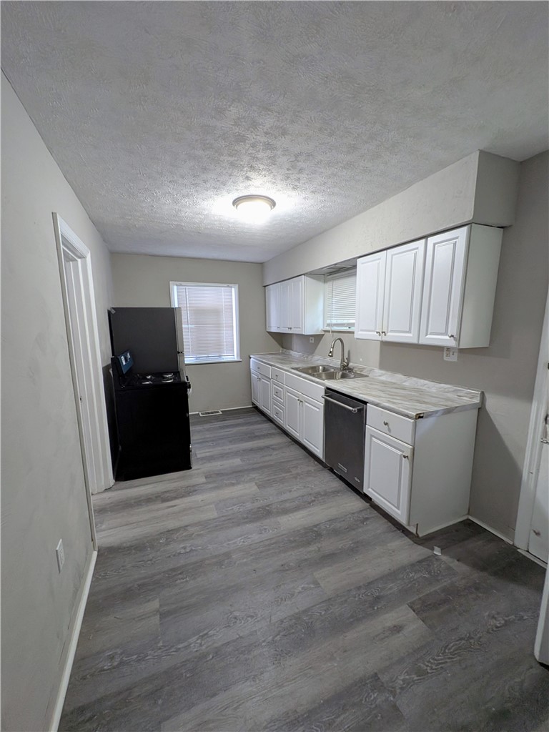 1421 Meadow Street — photo 6