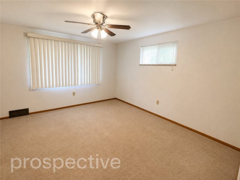 216 Shenandoah Dr — photo 8