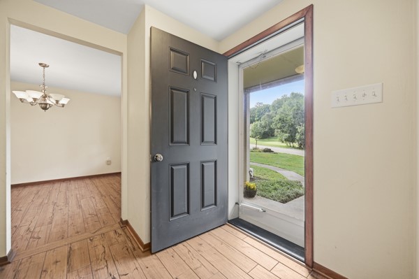 439 Manor Rd — photo 5