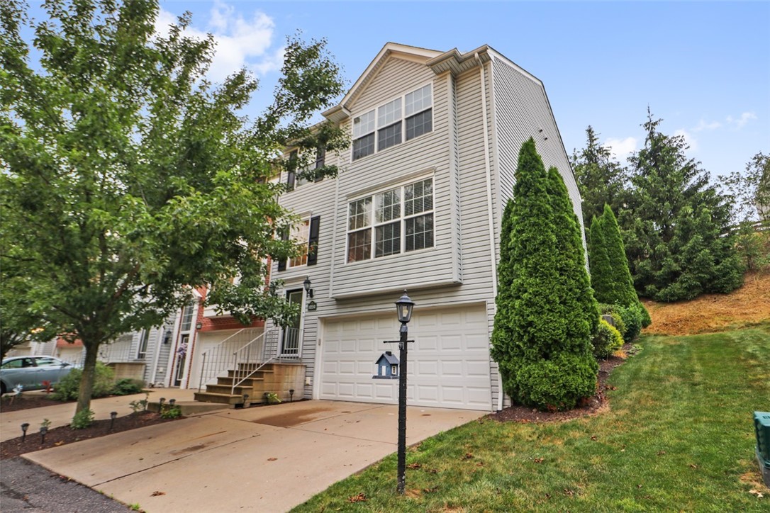10550 Cherry Grove Ct — photo 1