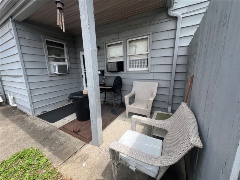 2518 Walnut St — photo 7
