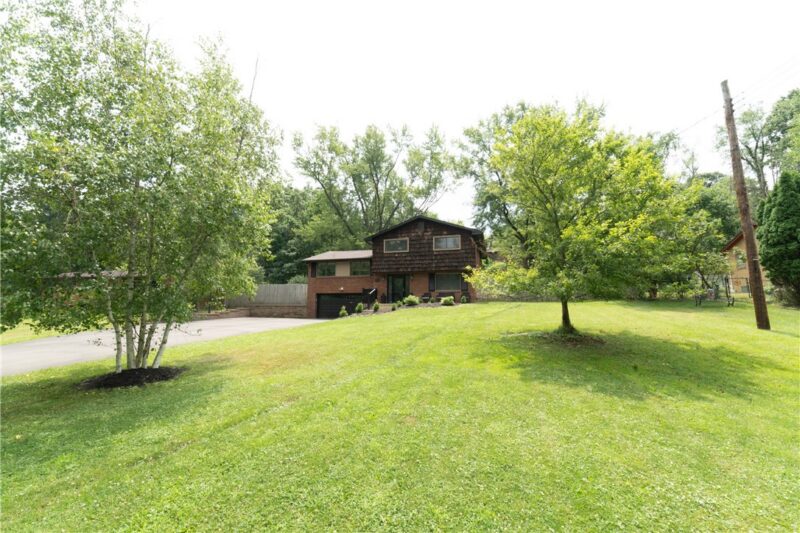 615 Greenspring Dr — photo 2