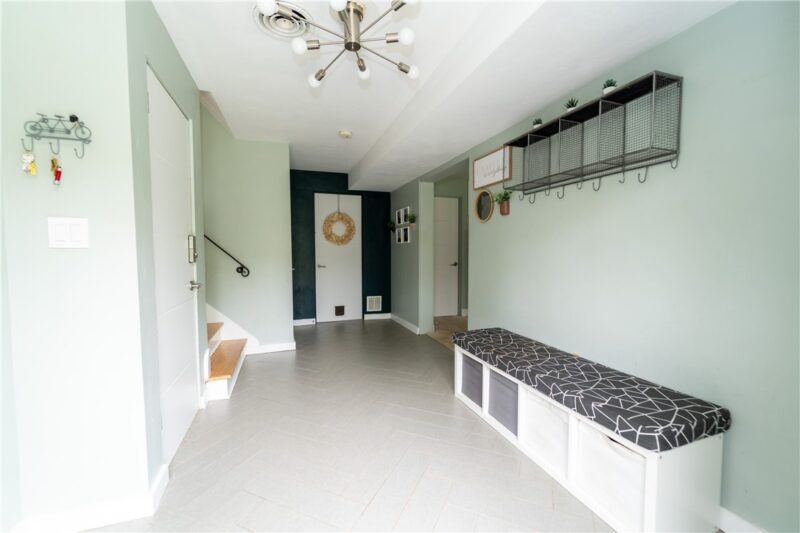615 Greenspring Dr — photo 6