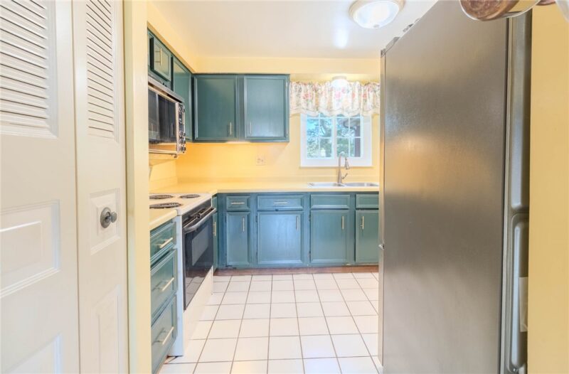 100 Textor Dr — photo 8