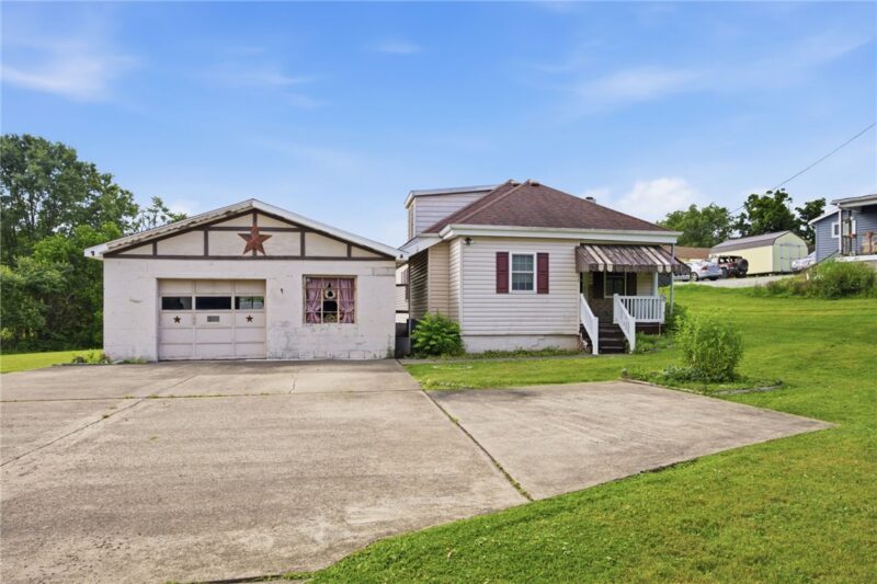 514 Rostraver Rd — photo 2