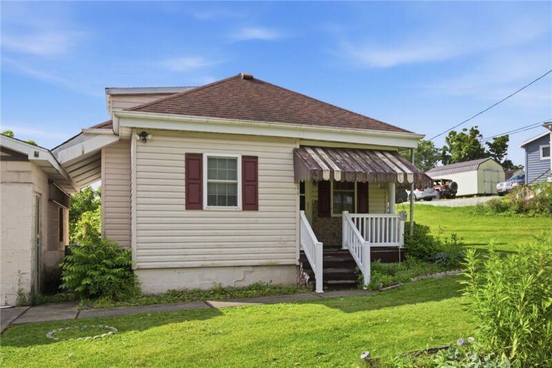 514 Rostraver Rd — photo 4