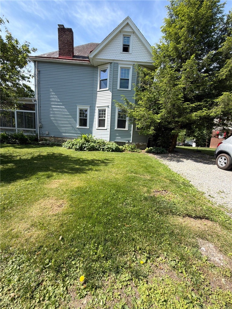 46 Elwyn Ave — photo 2