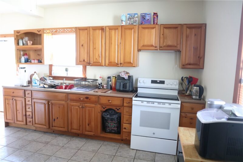 627 Wood St — photo 6