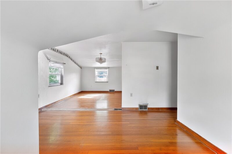 11 Green Oak — photo 4