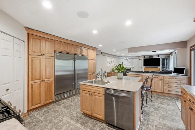 32 Westchester Ct. — photo 6