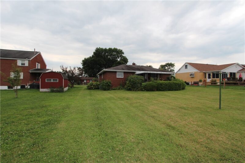541 Thomas Richard Ln — photo 4