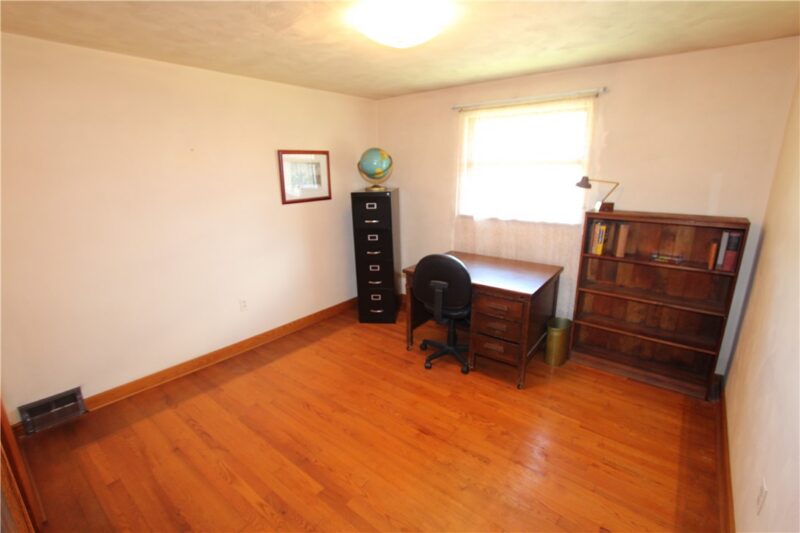 541 Thomas Richard Ln — photo 6
