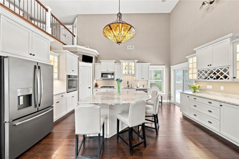 2215 Hyland Rd — photo 8