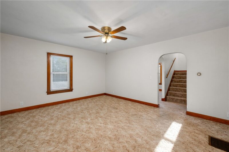 103 Taylor St — photo 4