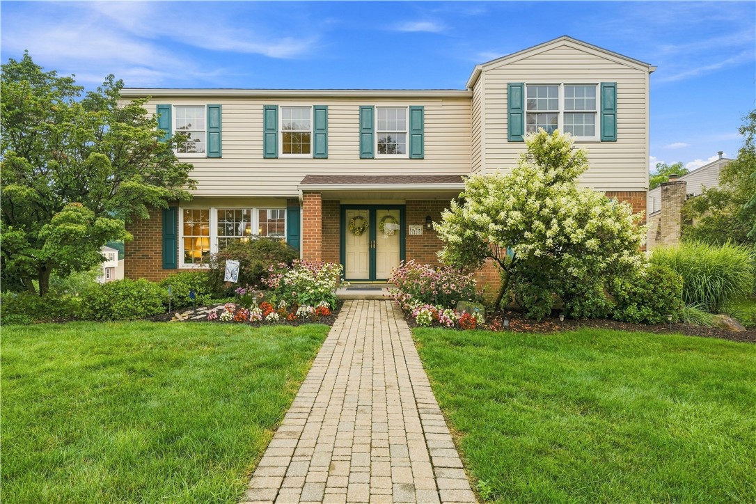 35 Weller Drive — photo 1