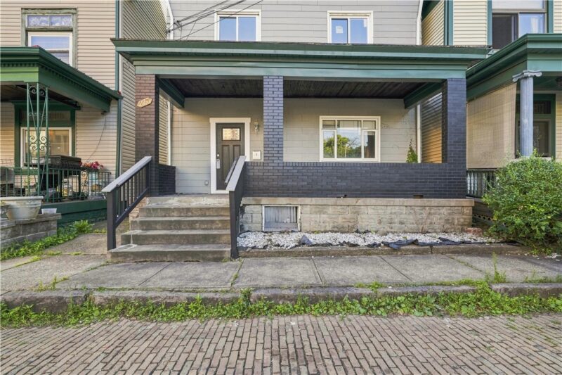 217 Linden Ave — photo 2