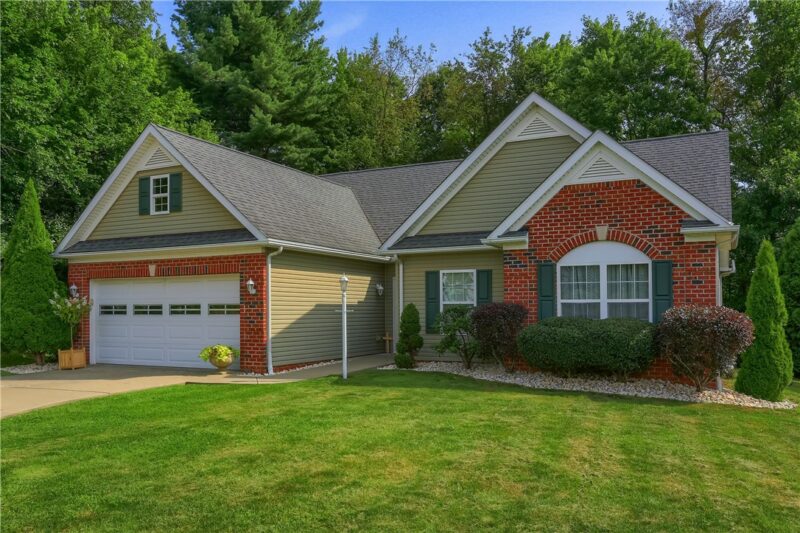 100 Whitetail Drive — photo 2