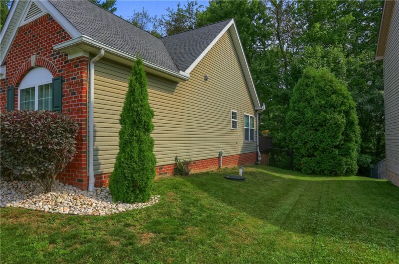 100 Whitetail Drive — photo 4