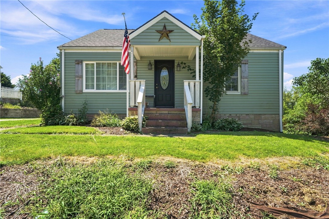 208 Stone Church Rd — photo 1
