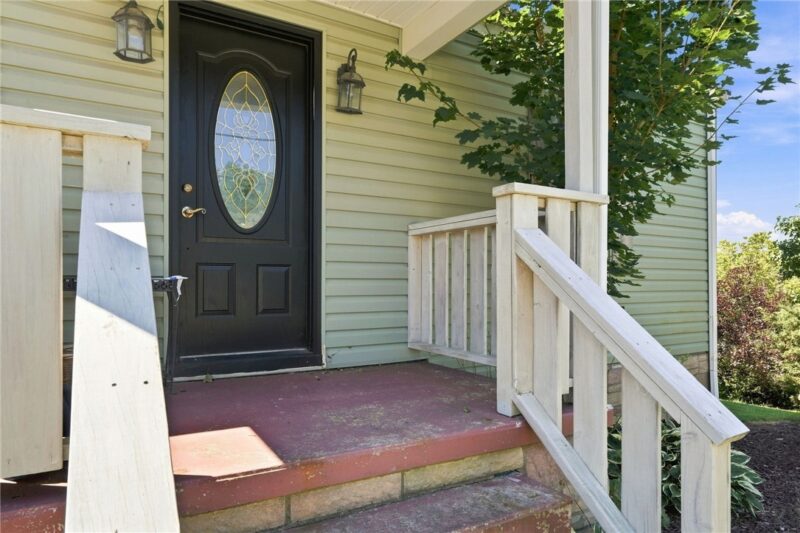 208 Stone Church Rd — photo 2