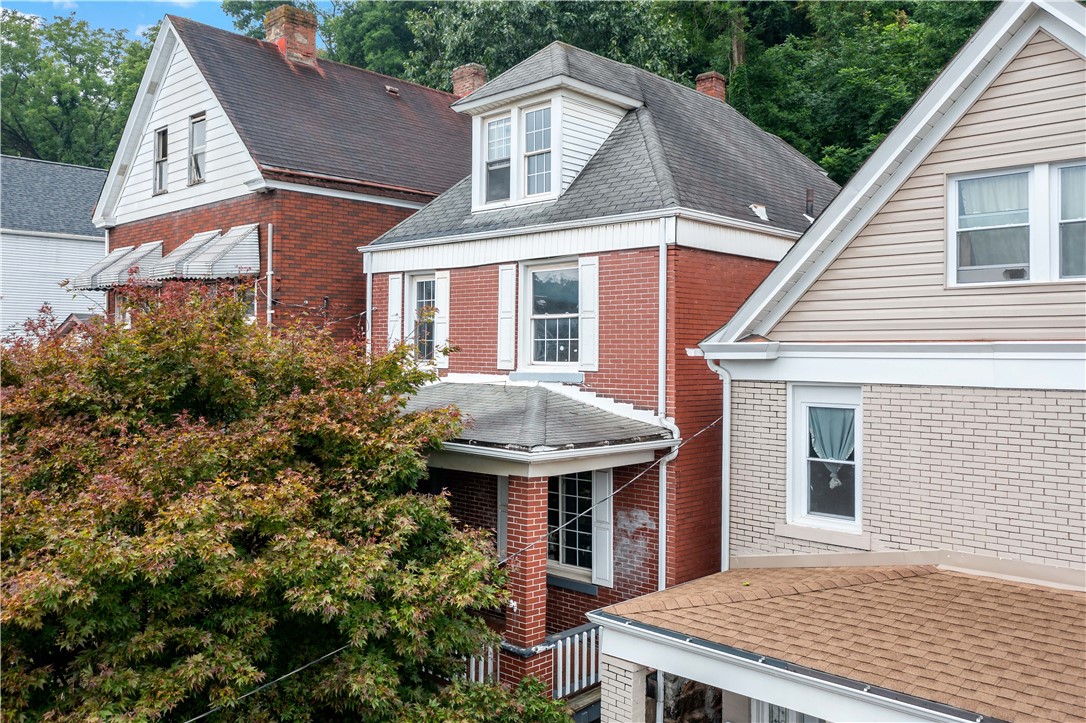 362 Kenney Ave — photo 1