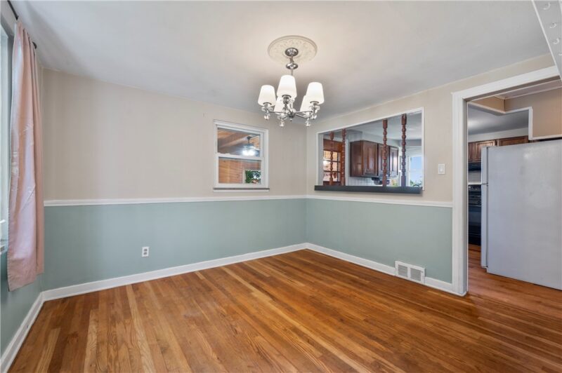 3210 Thornwood Dr — photo 4