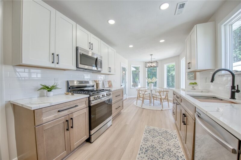 2143 Constitution Blvd — photo 2