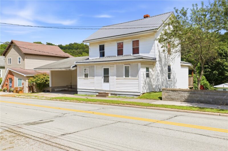 930 East Main Street — photo 4
