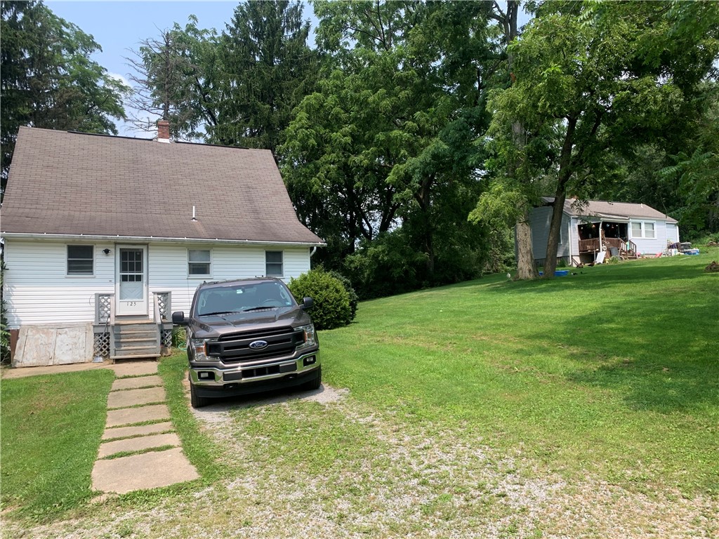 125-127 Janet Lane — photo 1