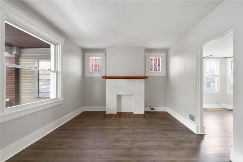 401 Lorenz Ave — photo 6