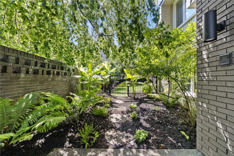 6220 Mellon Park Ct — photo 3