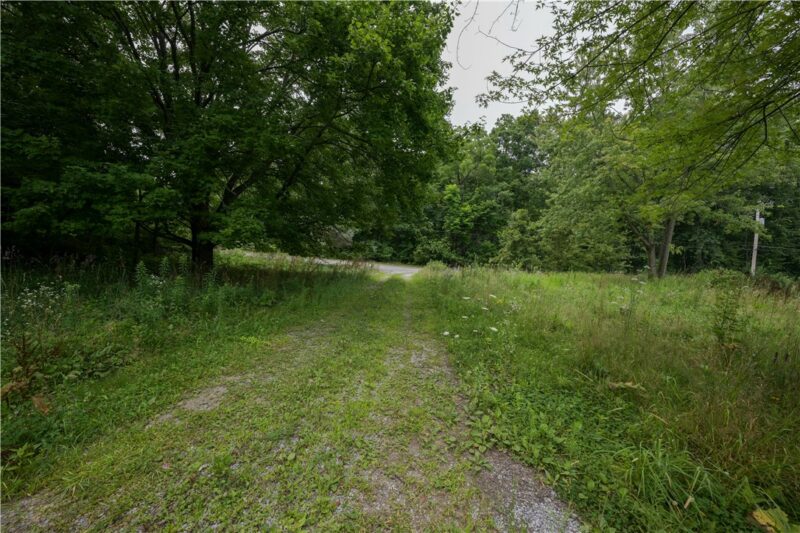 610 Valley Rd — photo 7
