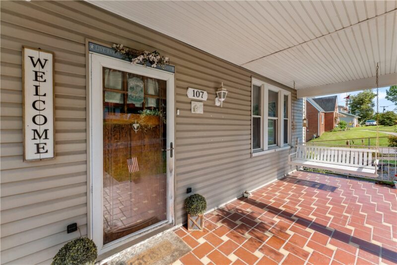107 Bull Run Rd — photo 2