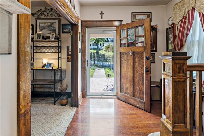 107 Bull Run Rd — photo 3