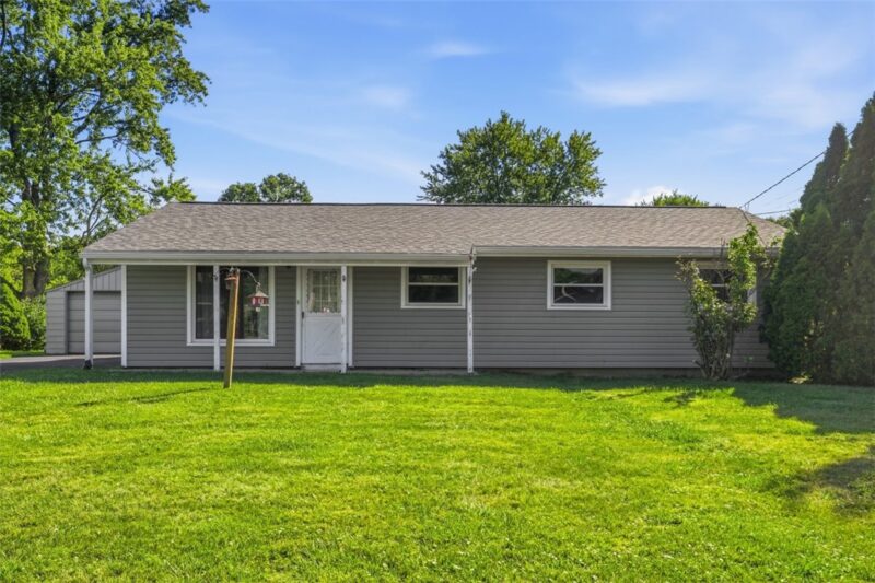 87 Robinhood Drive — photo 2
