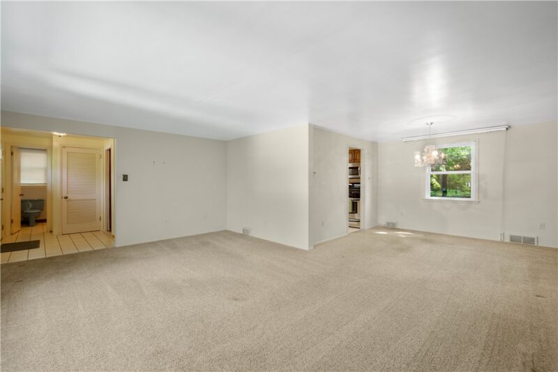 801 Hillaire Drive — photo 5
