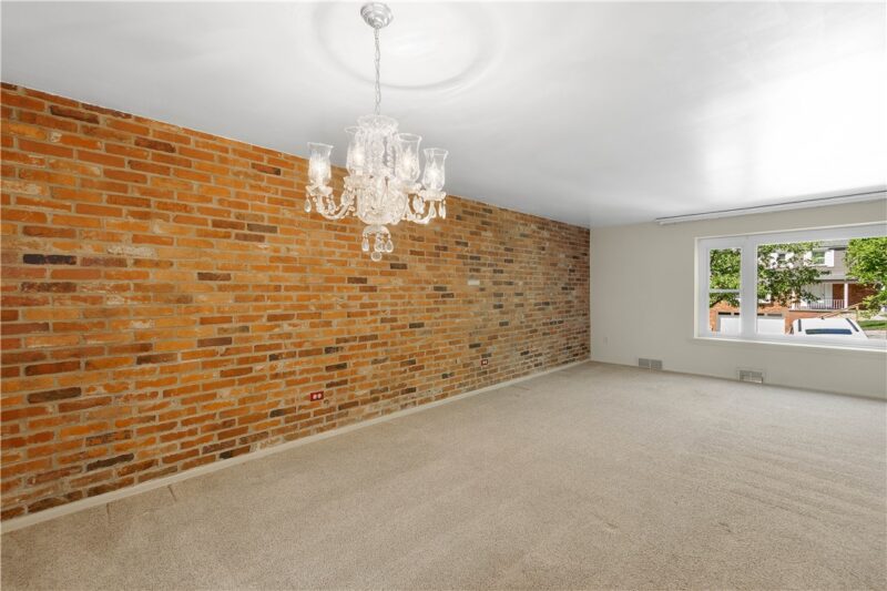 801 Hillaire Drive — photo 7