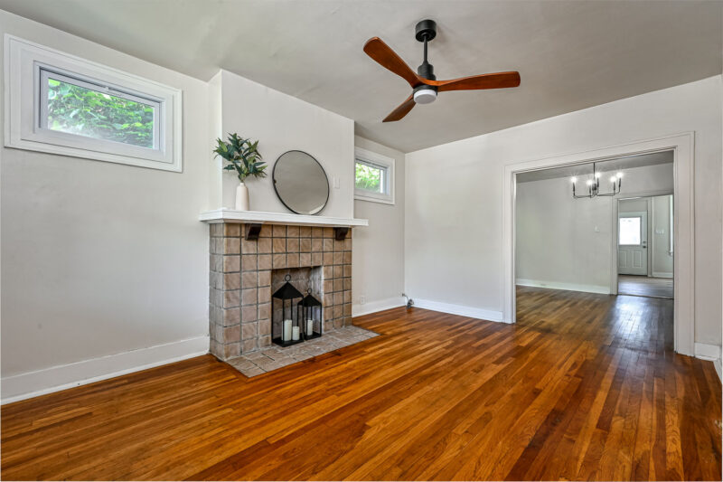 528 N St Clair STREET — photo 7
