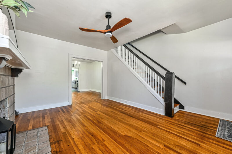 528 N St Clair STREET — photo 8