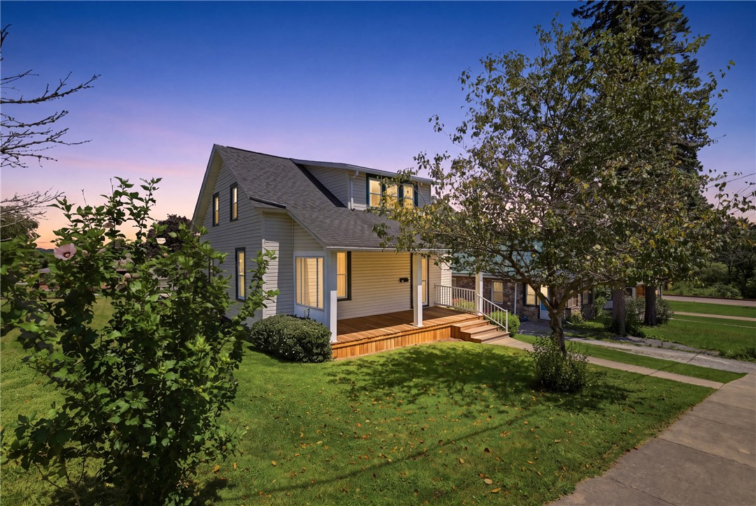 247 E Fairview St — photo 1
