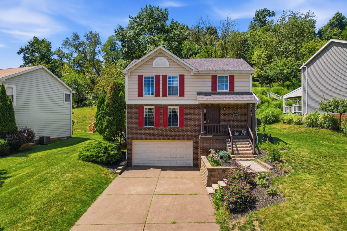 760 Venango AVENUE — photo 1