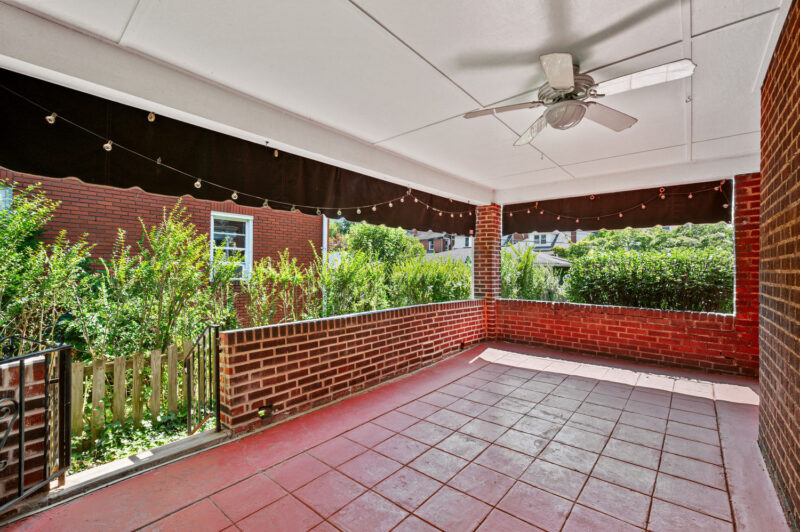 1216 Laclair — photo 3